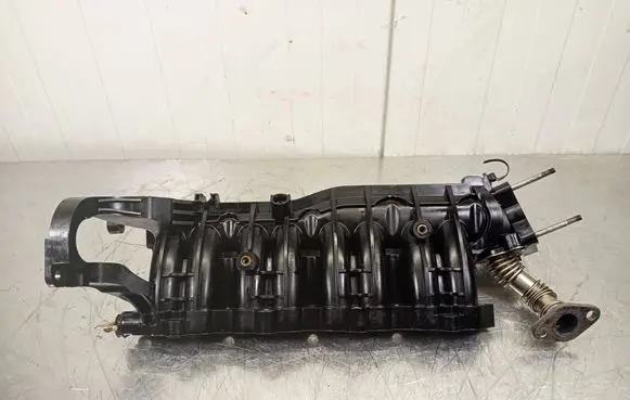 Hyundai ix35 Intake manifold kolektorssacy