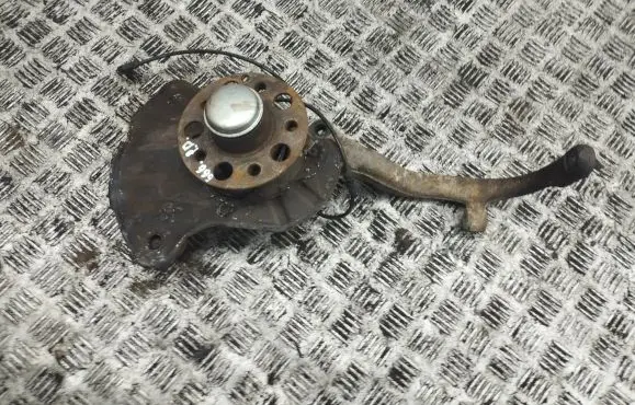 Mercedes-Benz S W221 Front wheel hub