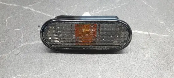 Volkswagen Golf III Front fender indicator light 08-441-1406N-F