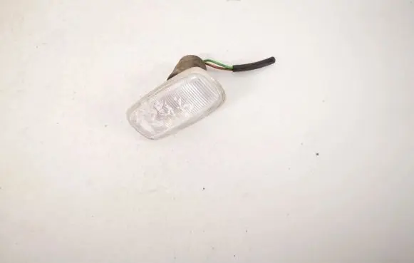 Audi A6 S6 C5 4B Front fender indicator light
