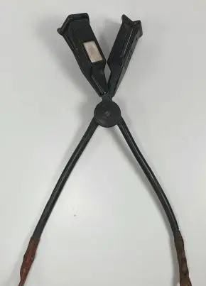 Mercedes-Benz COMPAKT W115 Seat belt trim 