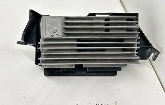 Audi Q5 SQ5 Audio system kit 8T1035223A 8R0035415C 8R0035411A