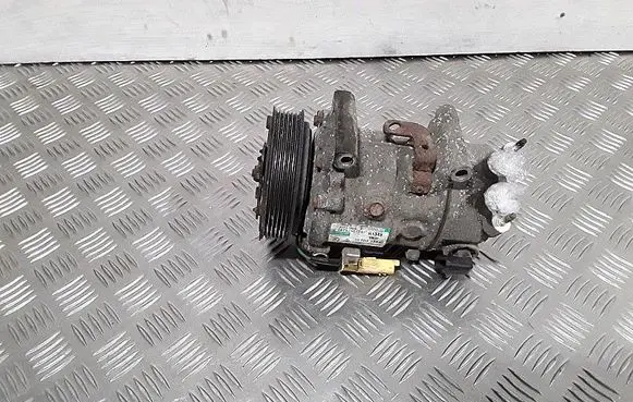 Citroen DS3 Air conditioning (A/C) compressor (pump) 9670318880