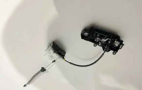 Audi Q5 SQ5 Rear door lock 8K0839015D