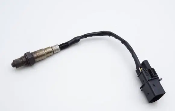 Volkswagen Touran I Lambda probe sensor 03C906262B 0258007177