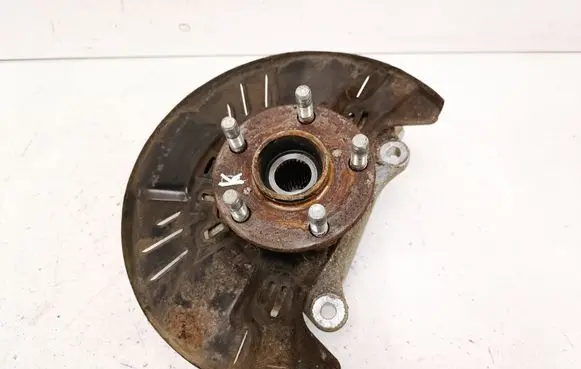 Subaru Impreza V Front wheel hub 