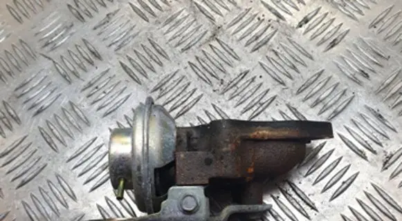 Toyota Corolla Verso E121 EGR valve 1013970810