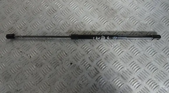 Hyundai i20 Active Tailgate strut 81831-Q0000