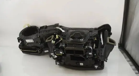 BMW 5 G30 G31 G38 Interior heater climate box assembly 6997031 6997685 64116997685
