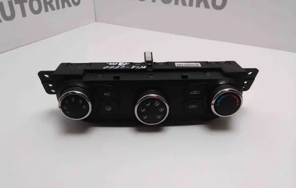 KIA Ceed Interior fan control switch 97250A2000