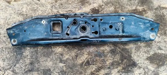 Top upper radiator support slam panel