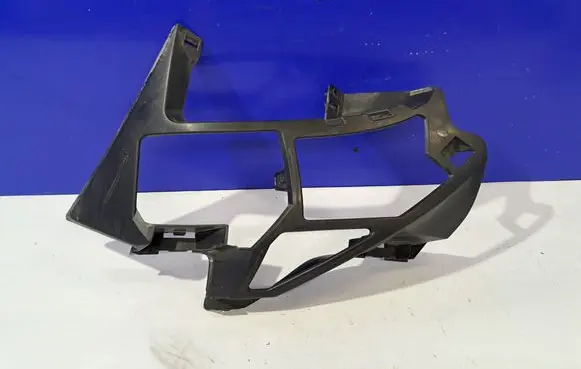 Peugeot 3008 II Front bumper mounting bracket 9815337680