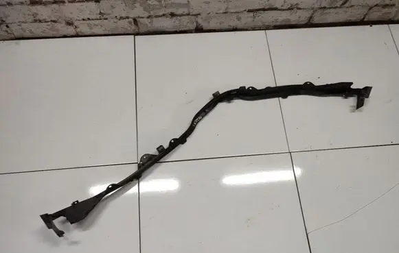 Hyundai Trajet Wiper trim 249990