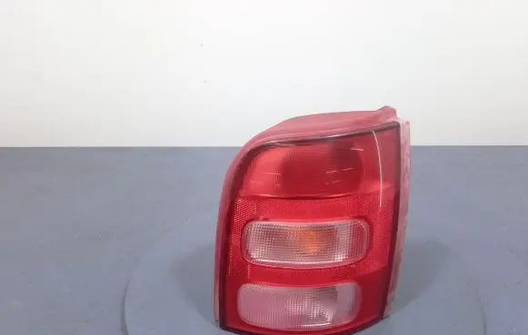 Nissan Micra Rear/tail lights 236714