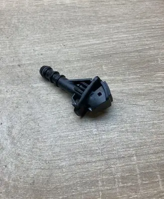 BMW 1 E81 E87 Headlight washer spray nozzle 61677117849 7117849
