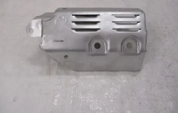 Peugeot 2008 II Exhaust heat shield 9817792380