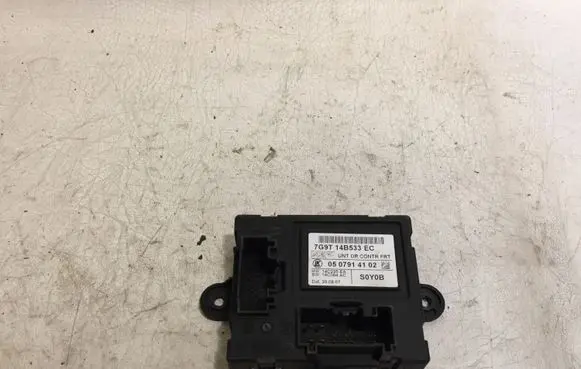 Volvo V70 Door control unit/module 7G9T14B533EC