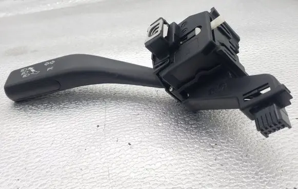 Volkswagen Golf V Indicator stalk 1K0953513E ANP80H012C