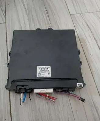 Toyota Aygo AB40 Start/Stop control module 89260-0H030