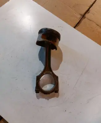 Audi A6 S6 C5 4B Piston with connecting rod