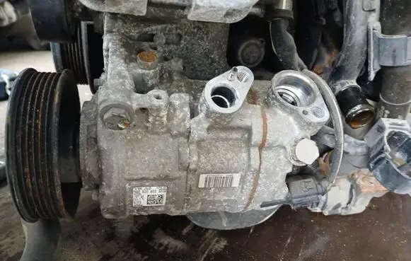 Audi A3 S3 8V Air conditioning (A/C) compressor (pump) 5Q0820803