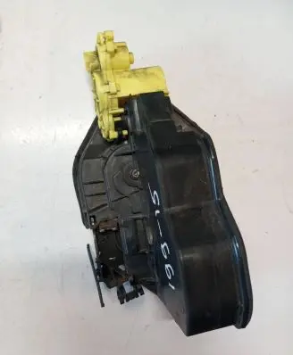 BMW X6 E71 Front door lock 7283630 A053702