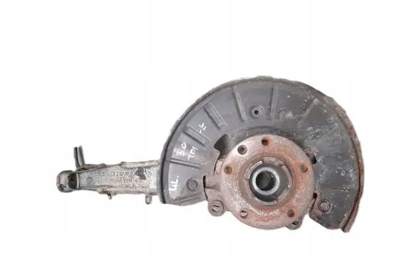 Audi Q7 4L Front wheel hub 7L0407257A