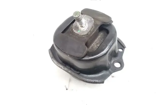 BMW X5 E70 Engine mount bracket P678441602