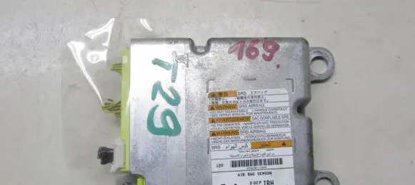 Toyota Avensis T270 Airbag control unit/module 89170-05390