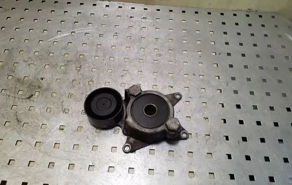 Toyota RAV 4 (XA30) Generator/alternator belt tensioner 166200R010