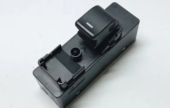 Mazda CX-5 Electric window control switch