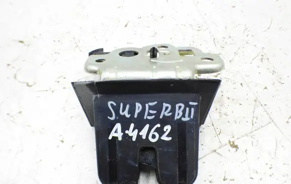Skoda Superb B6 (3T) Tailgate/trunk/boot lock/catch/latch 3T5827520A