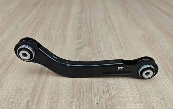 BMW 4 G22 G23 G24 G26 Rear upper control arm/wishbone 6881199 6881201