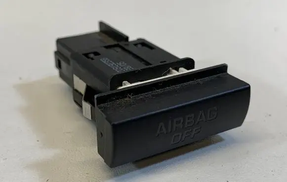 Skoda Octavia Mk2 (1Z) Passenger airbag on/off switch 1Z0919235B