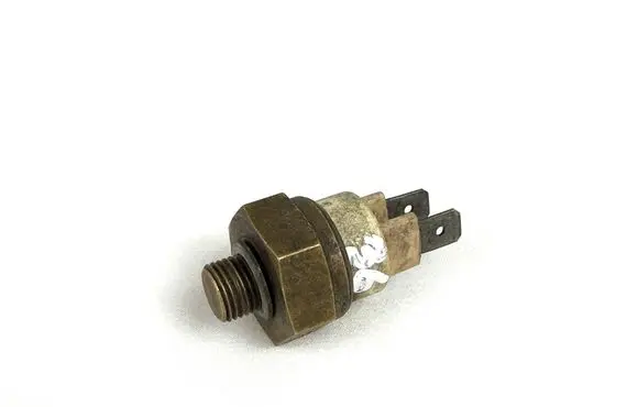 Coolant temperature sensor
