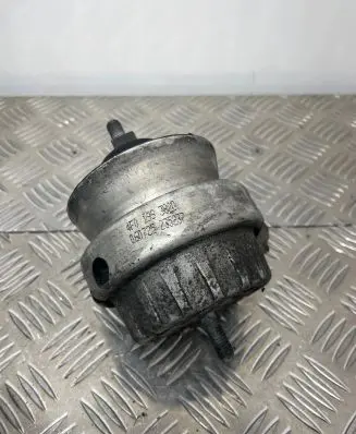 Audi A6 S6 C6 4F Engine mount bracket 4F0199382D 060725235237