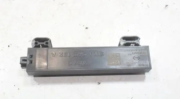 Volkswagen ID.4 Keyless system antenna 5WA962132A