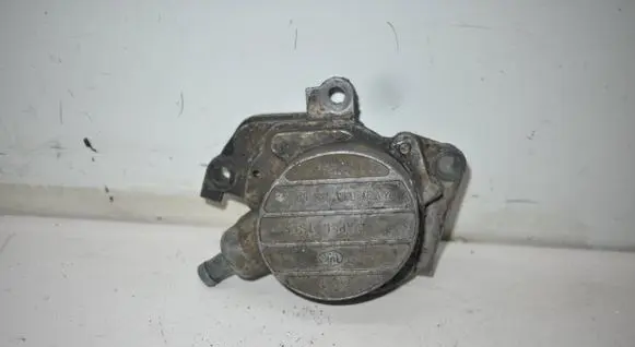 Seat Leon (1M) Vacuum pump 038145101B