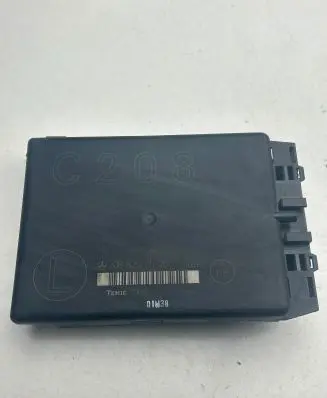 Mercedes-Benz C W203 Other control units/modules A2088200526 2088200526 01W38