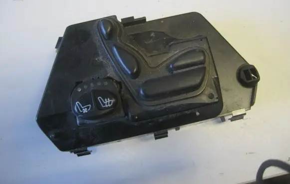 Mercedes-Benz S W220 Seat control switch 2208212379