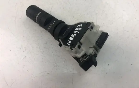 Nissan Navara D22 Indicator stalk 7Z24SN