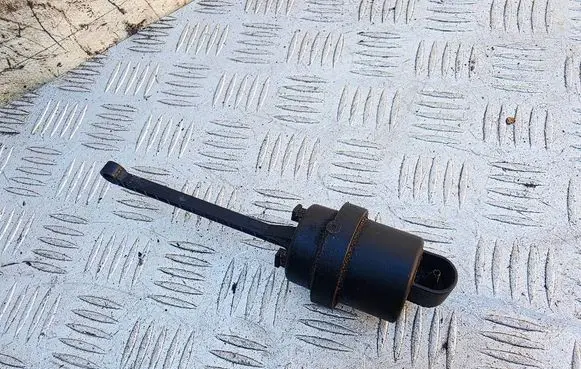 Alfa Romeo Giulietta Vacuum valve 
