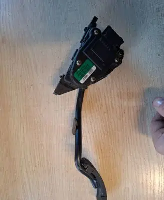 Audi A2 Accelerator throttle pedal 8Z2721523B