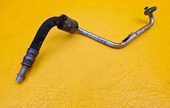 Volkswagen Amarok Gearbox oil cooler pipe/hose 2H6317822 L30381CA