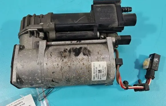 BMW X5 F15 Air suspension compressor 6850555 IMPRK1460701