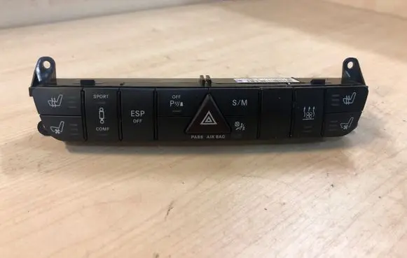Mercedes-Benz GL X164 Hazard light switch A1648701151