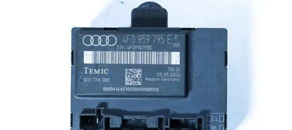 Audi A6 S6 C6 4F Door control unit/module 4F0959795E