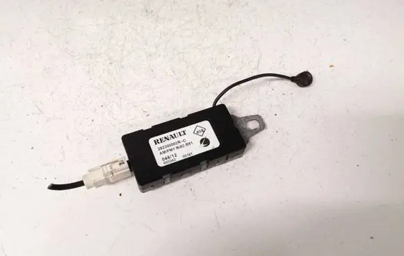 Renault Laguna III Antenna control unit 282300002r