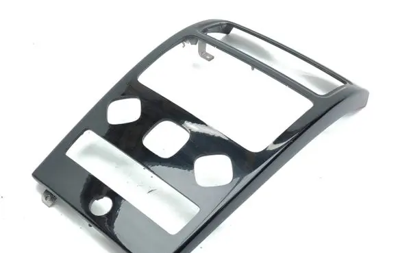 Maserati Quattroporte Panel trim 67305400