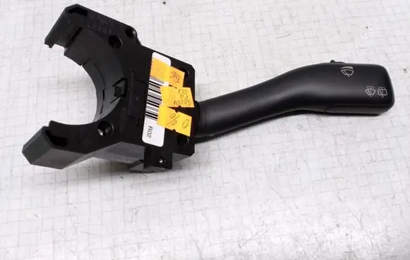 Volkswagen Golf IV Wiper control stalk 4B0953503F CZK0301202012